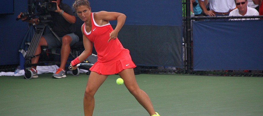 WTA PECHINO : ERRANI ELIMINA KVITOVA, PASSA ANCHE PENNETTA