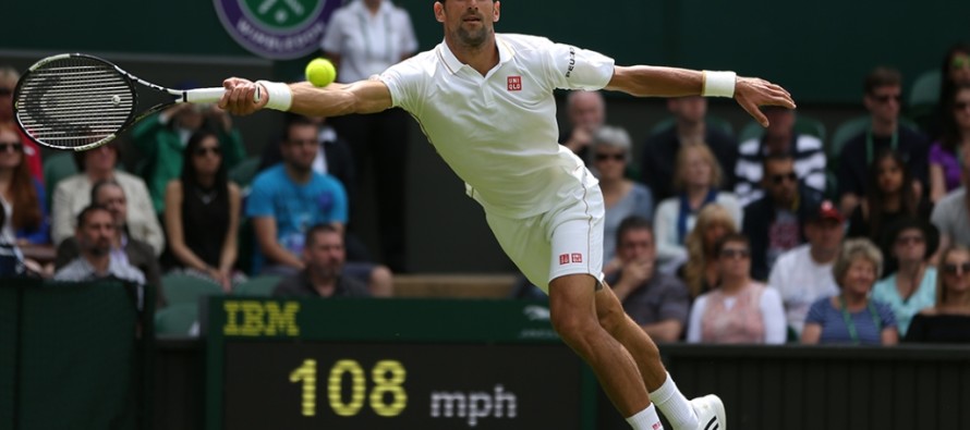 WIMBLEDON : Facile Djokovic, Federer fatica due set, i risultati