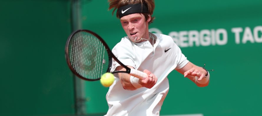 Monte-Carlo : Andrei Rublev vince la maratona contro Haase