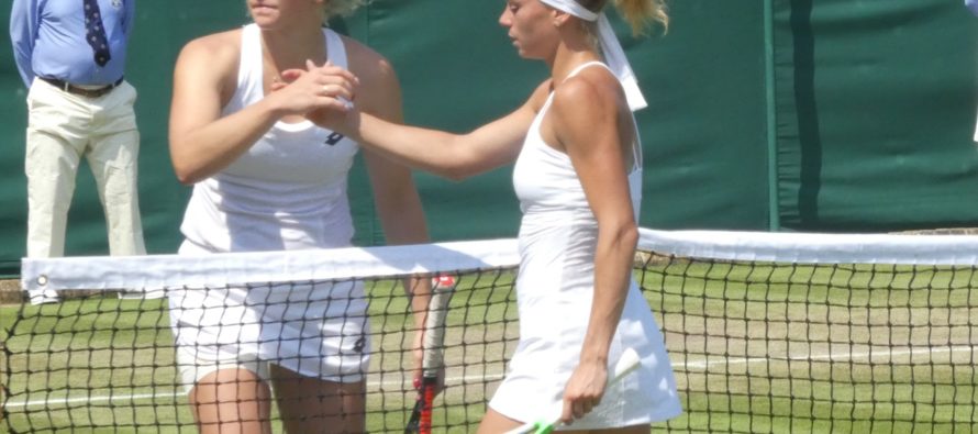 Wimbledon: Camila Giorgi che rimonta contro la Siniakova
