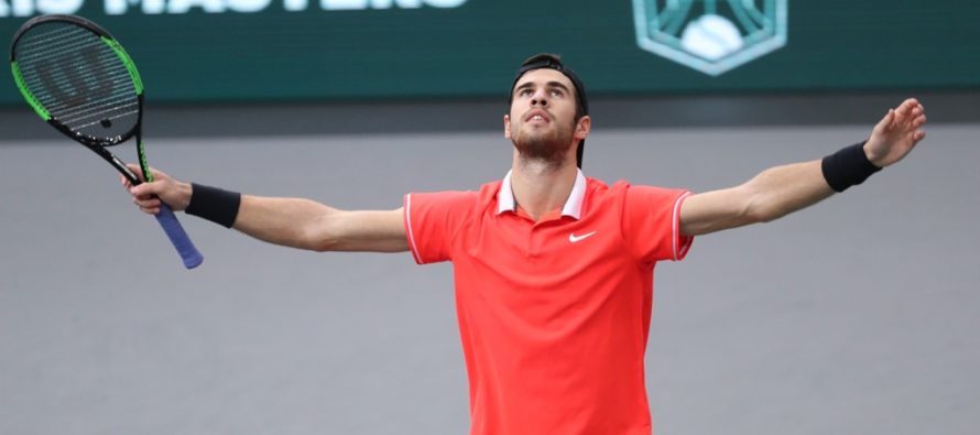 Paris Rolex Master : Karen Kachanov trionfa a Parigi, Djokovic cede in due set